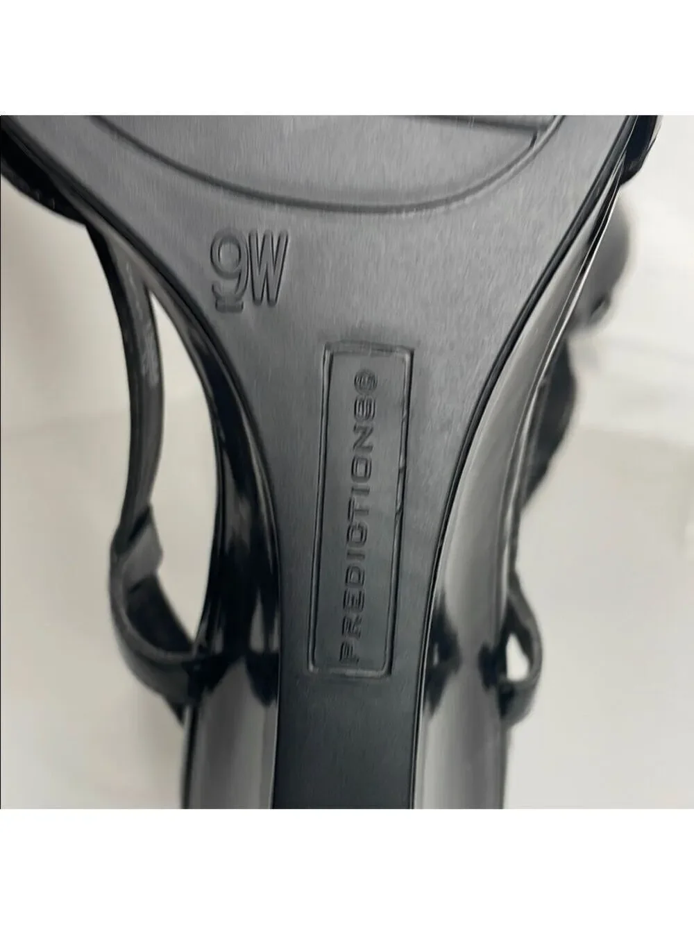 Predictions Black Glossy Slingback Heels 9W EUC